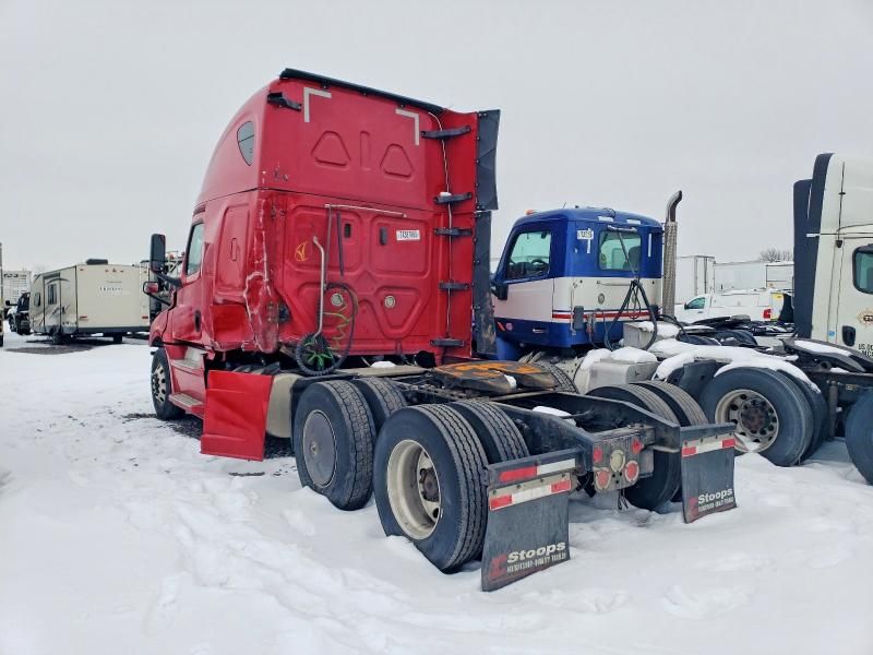 2020 Freightliner Cascadia 126 Semi Truck