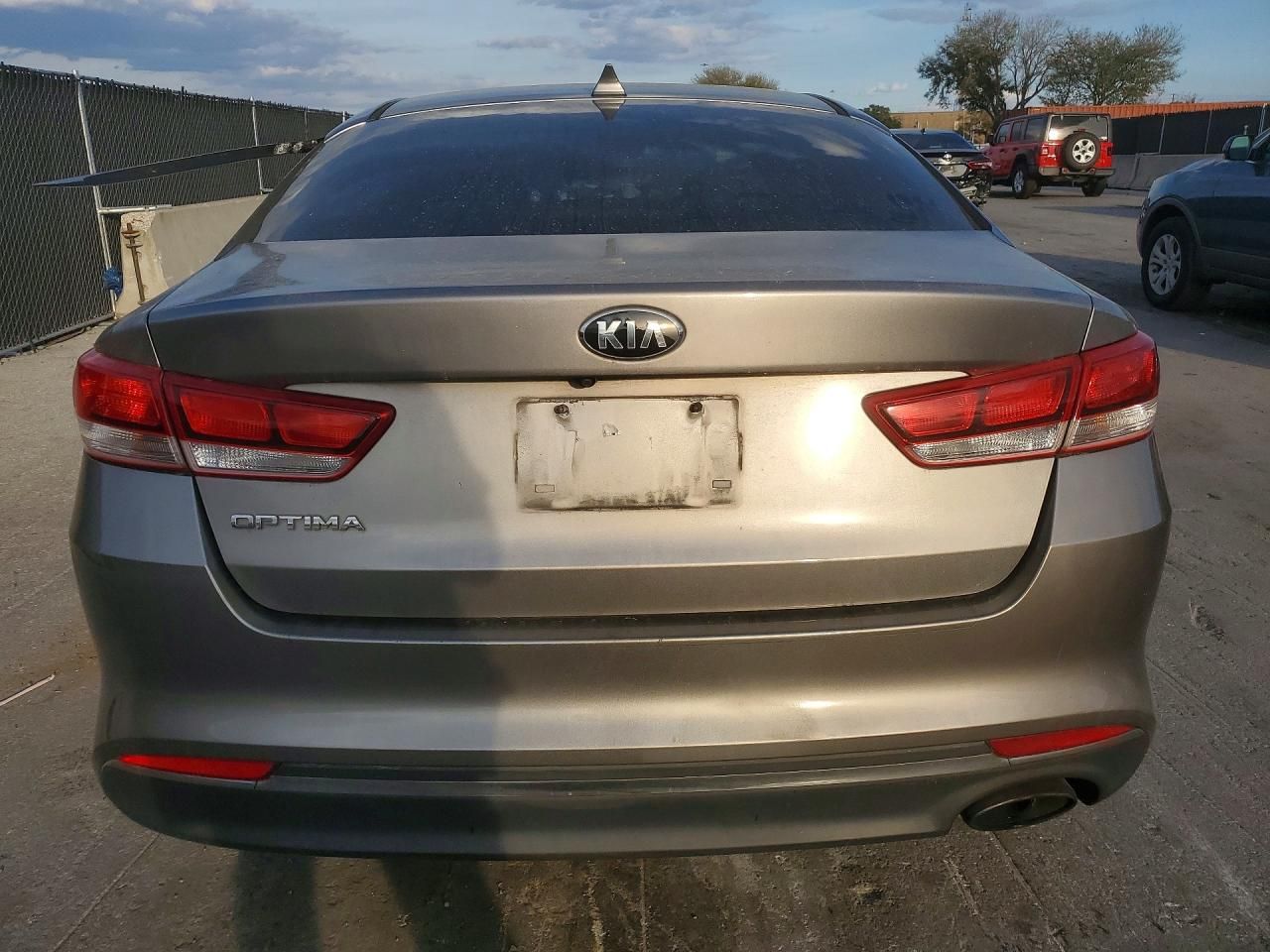 2017 KIA Optima lx
