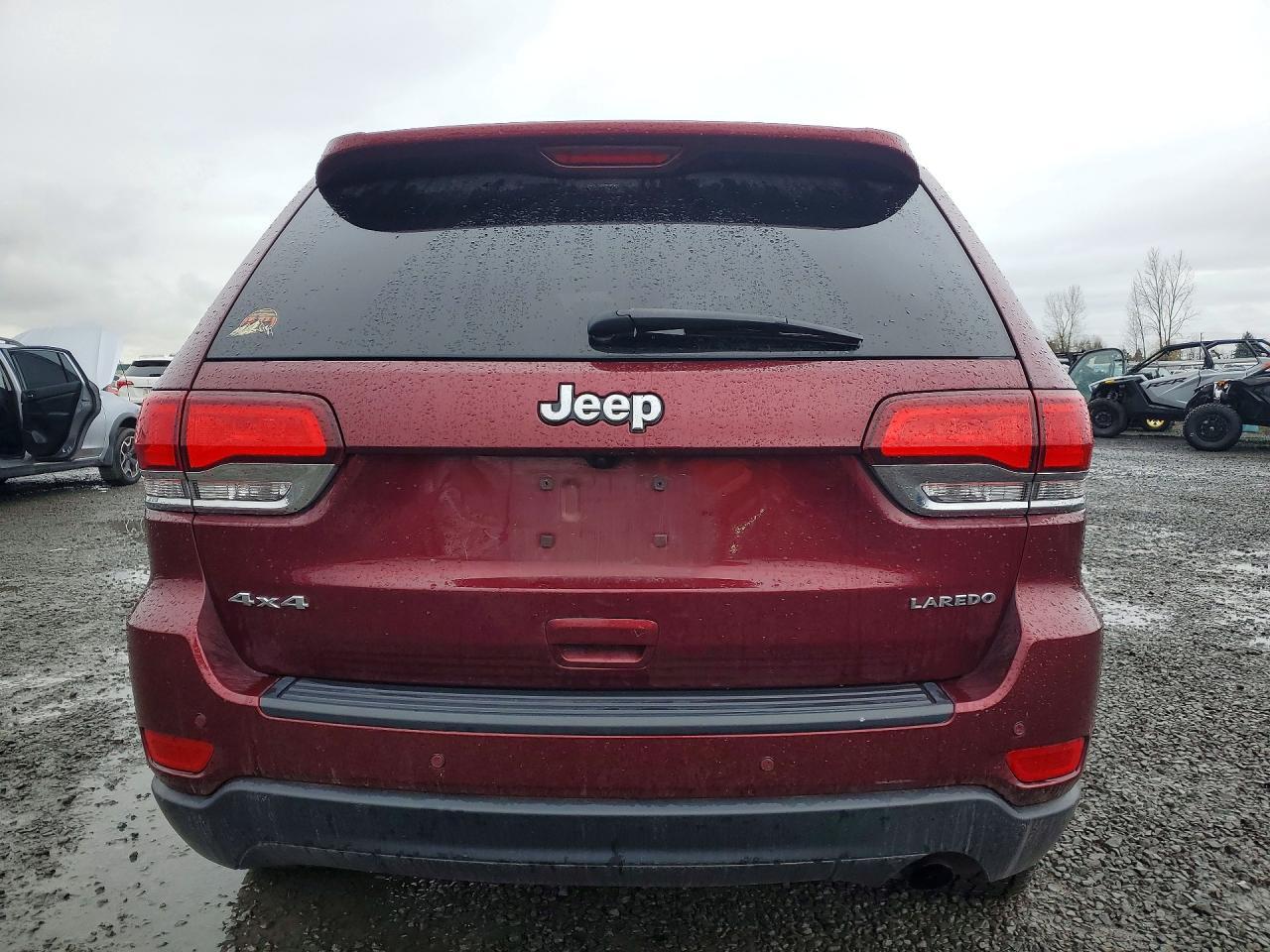 2020 Jeep Grand Cherokee Laredo