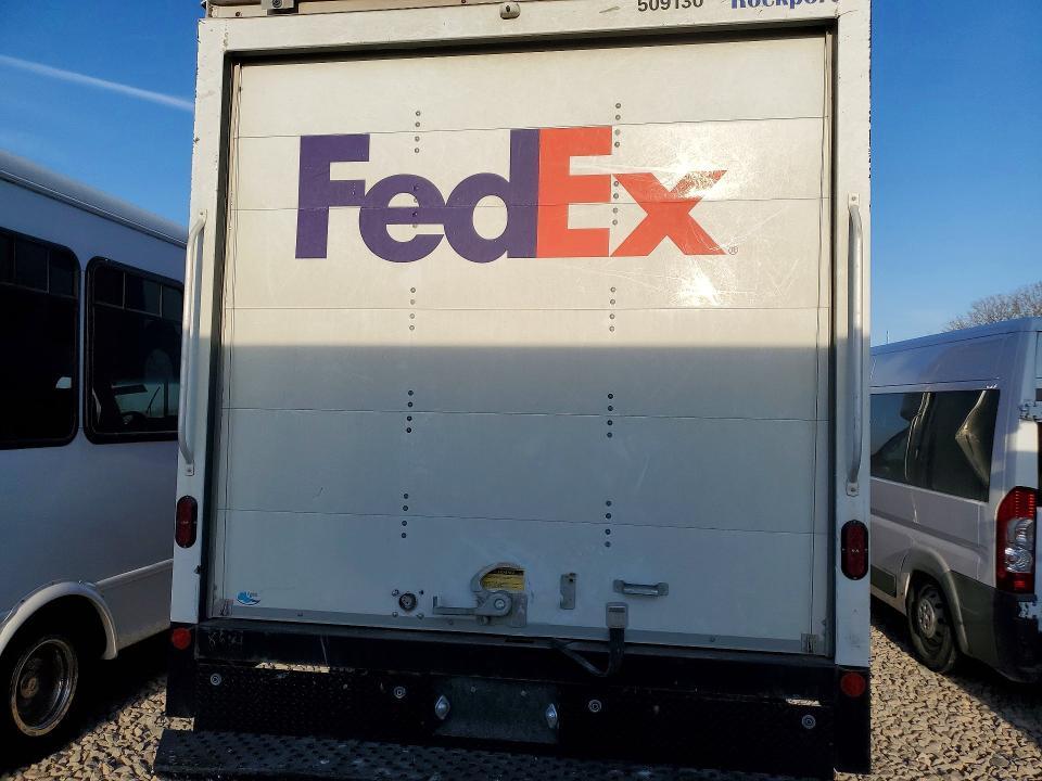 2023 GMC Savana Delivery Truck