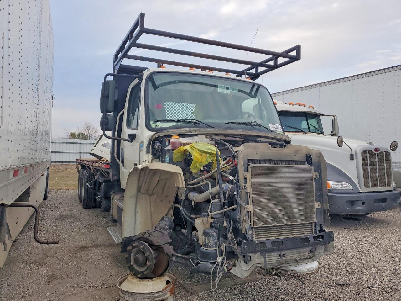 2021 Freigliner 2021 Freightliner Business Class M2 Flatbed Truck