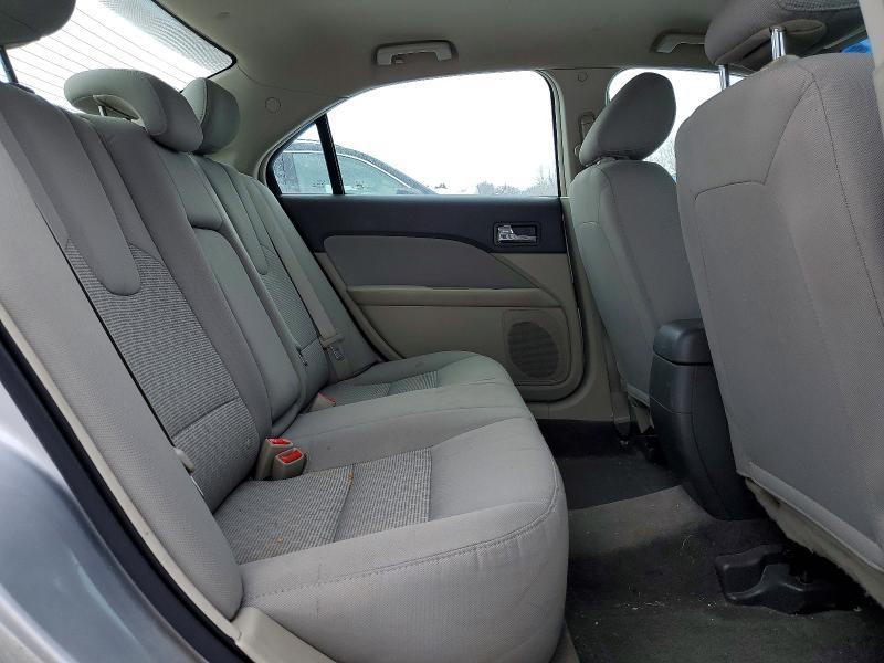 2012 Ford Fusion s