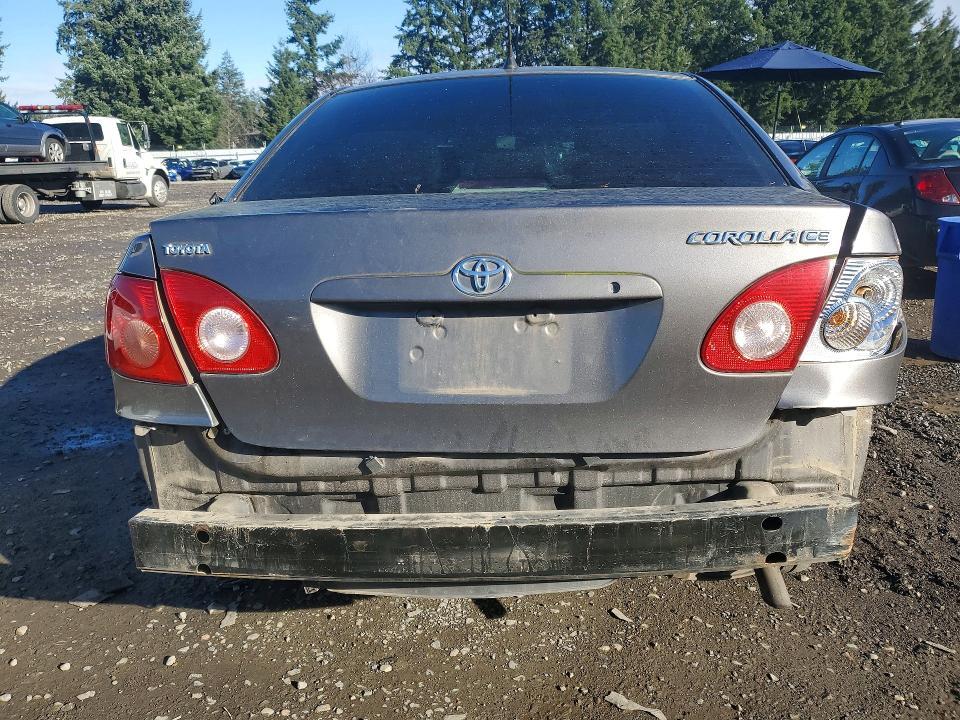 2005 Toyota Corolla ce