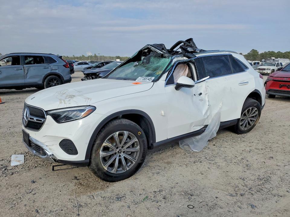 2025 Mercedes-Benz Glc 300