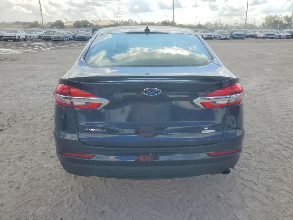2020 Ford Fusion se