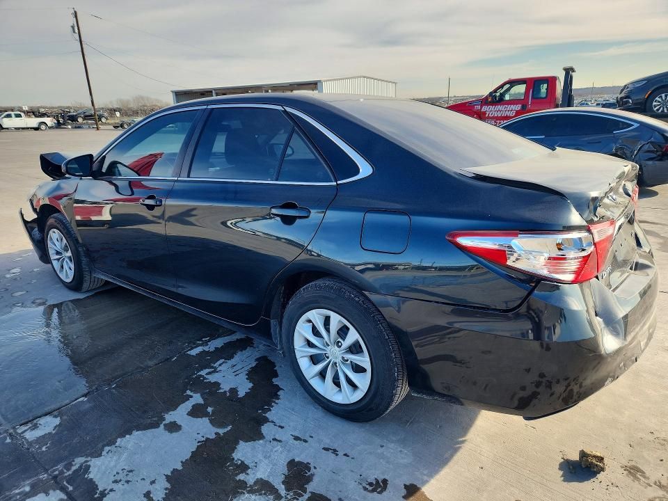 2015 Toyota 2015 Toyt Camry le
