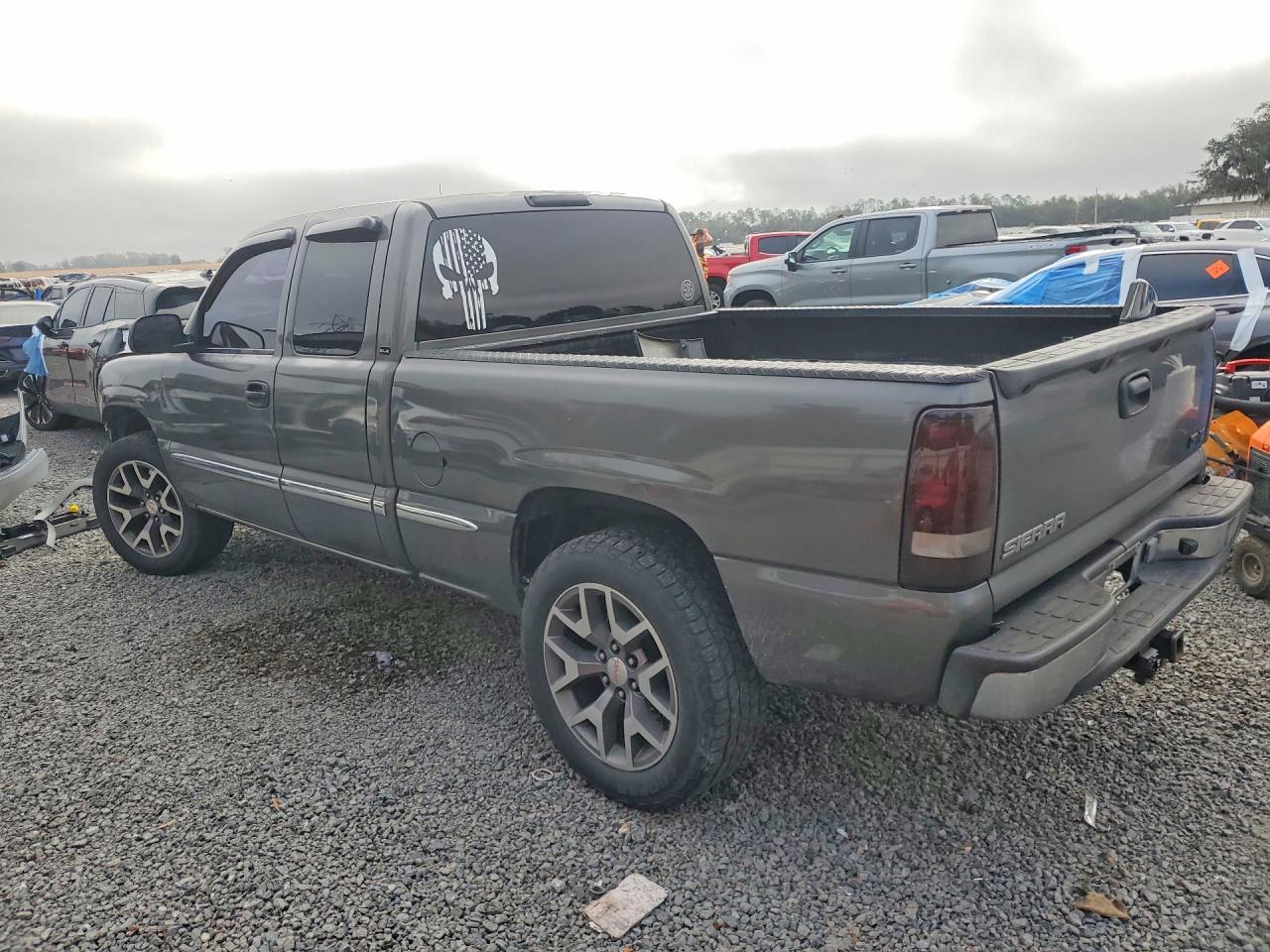 2002 GMC New Sierra C1500