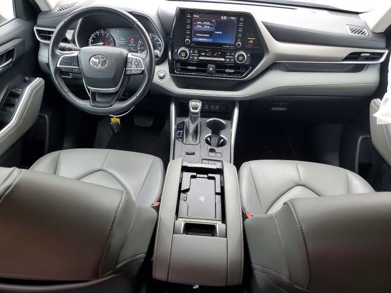 2022 Toyota Highlander xle