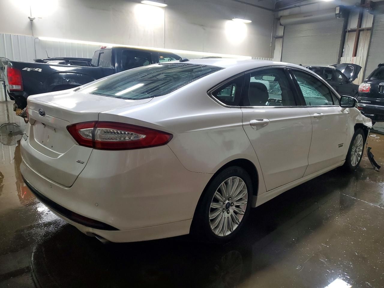 2014 Ford Fusion se Phev