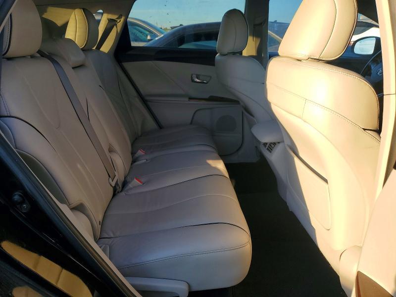 2011 Toyota Venza awd V6