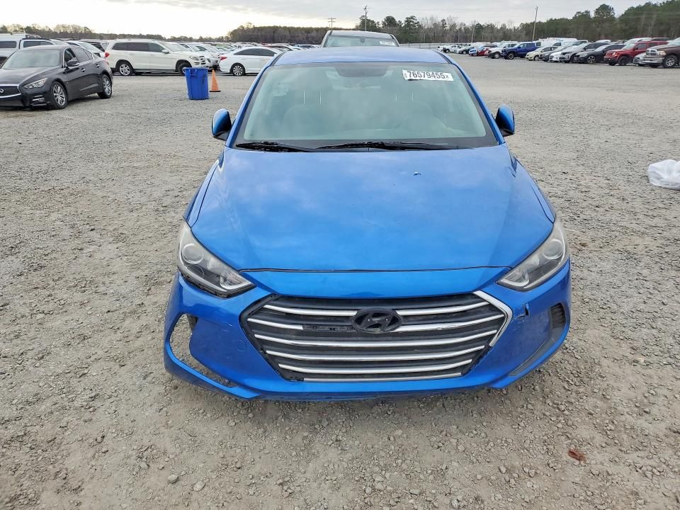 2018 Hyundai Elantra se