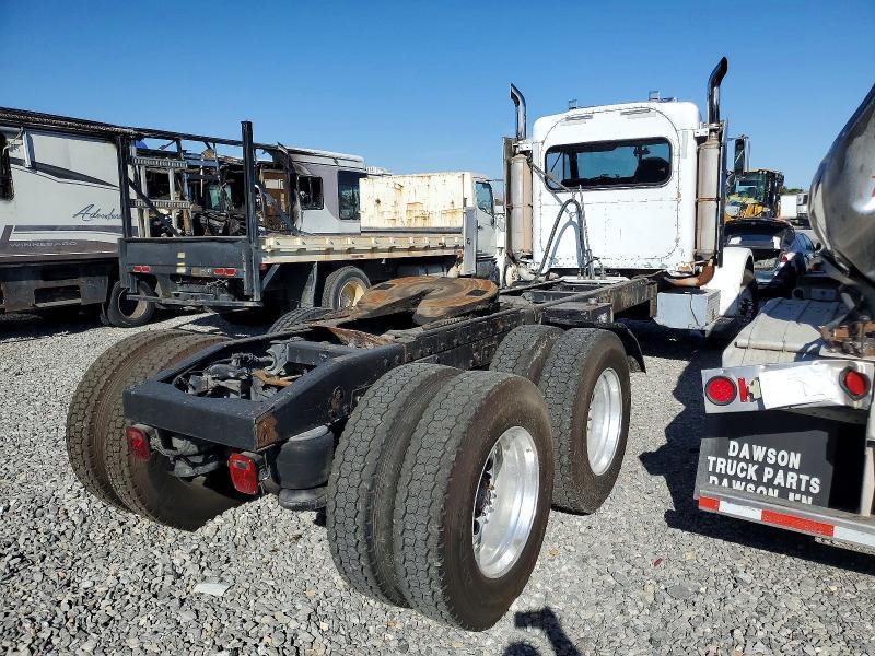 2004 Peterbilt 378 Semi Truck