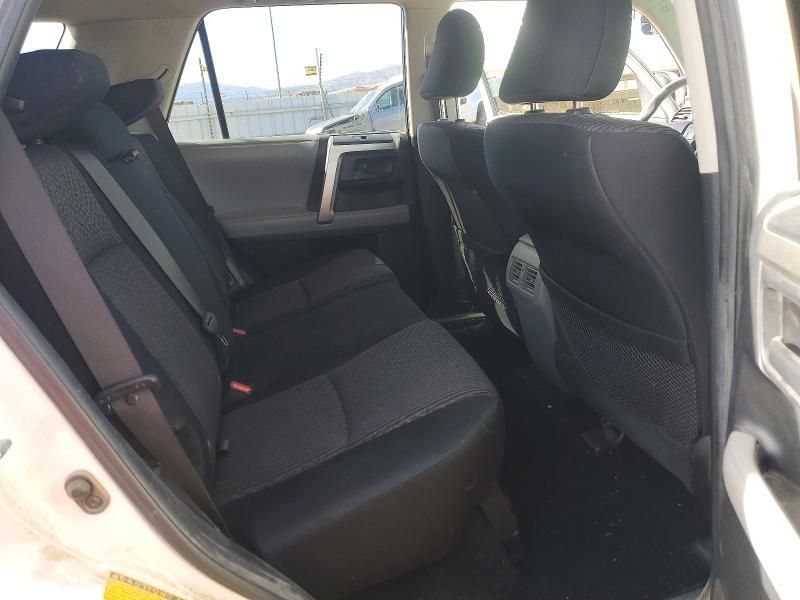 2013 Toyota 4runner SR5