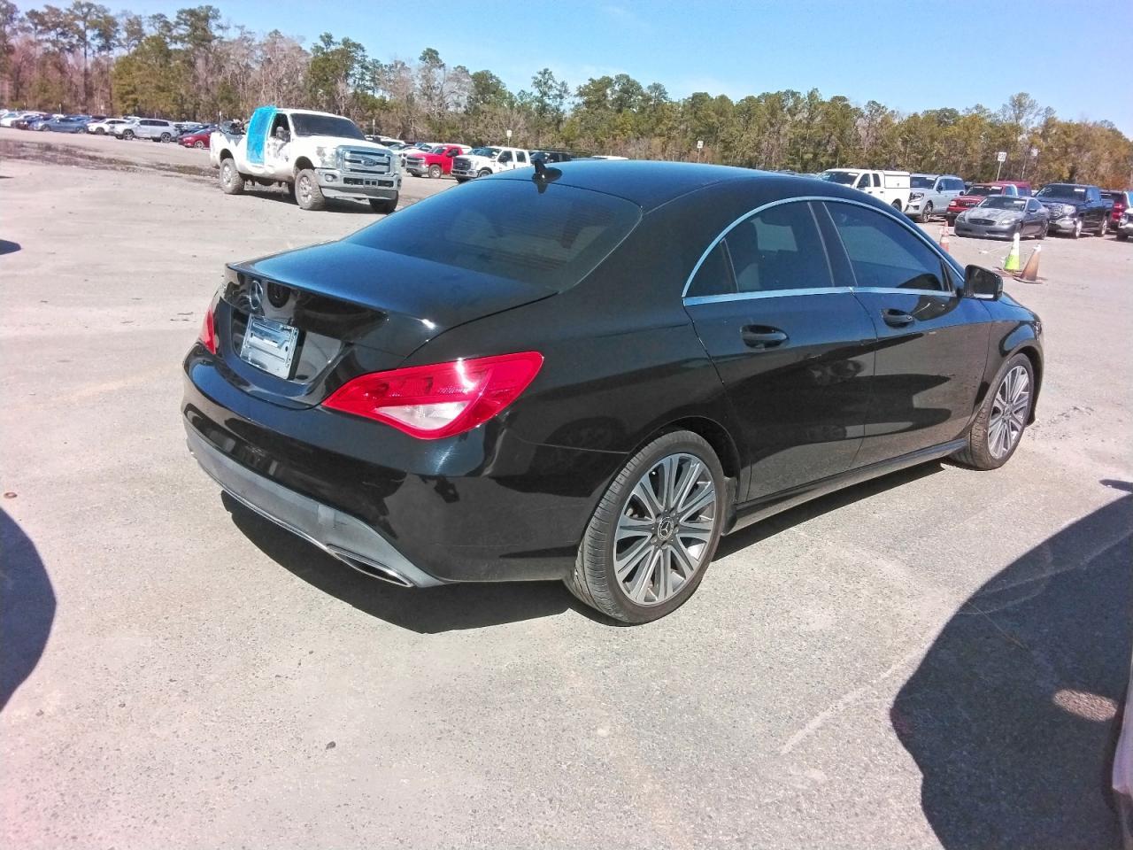 2018 Mercedes-Benz Cla 250