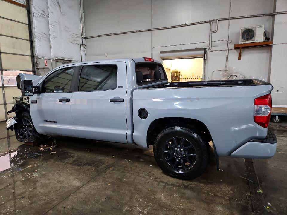 2018 Toyota Tundra Crewmax SR5