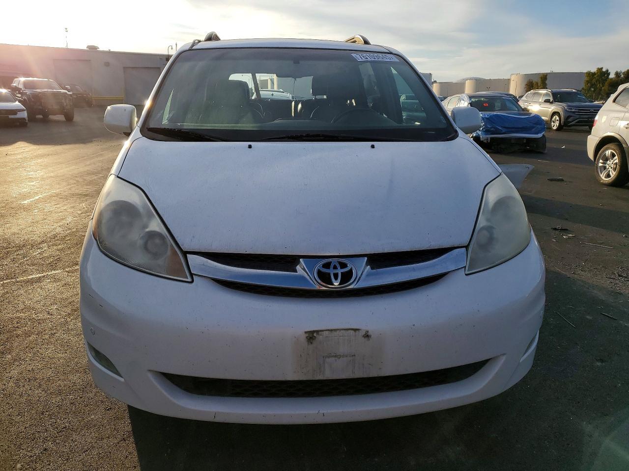 2008 Toyota Sienna xle