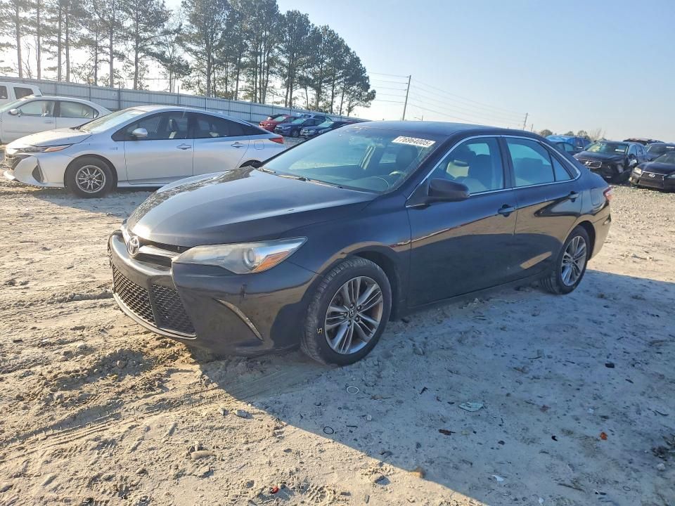 2015 Toyota Camry le