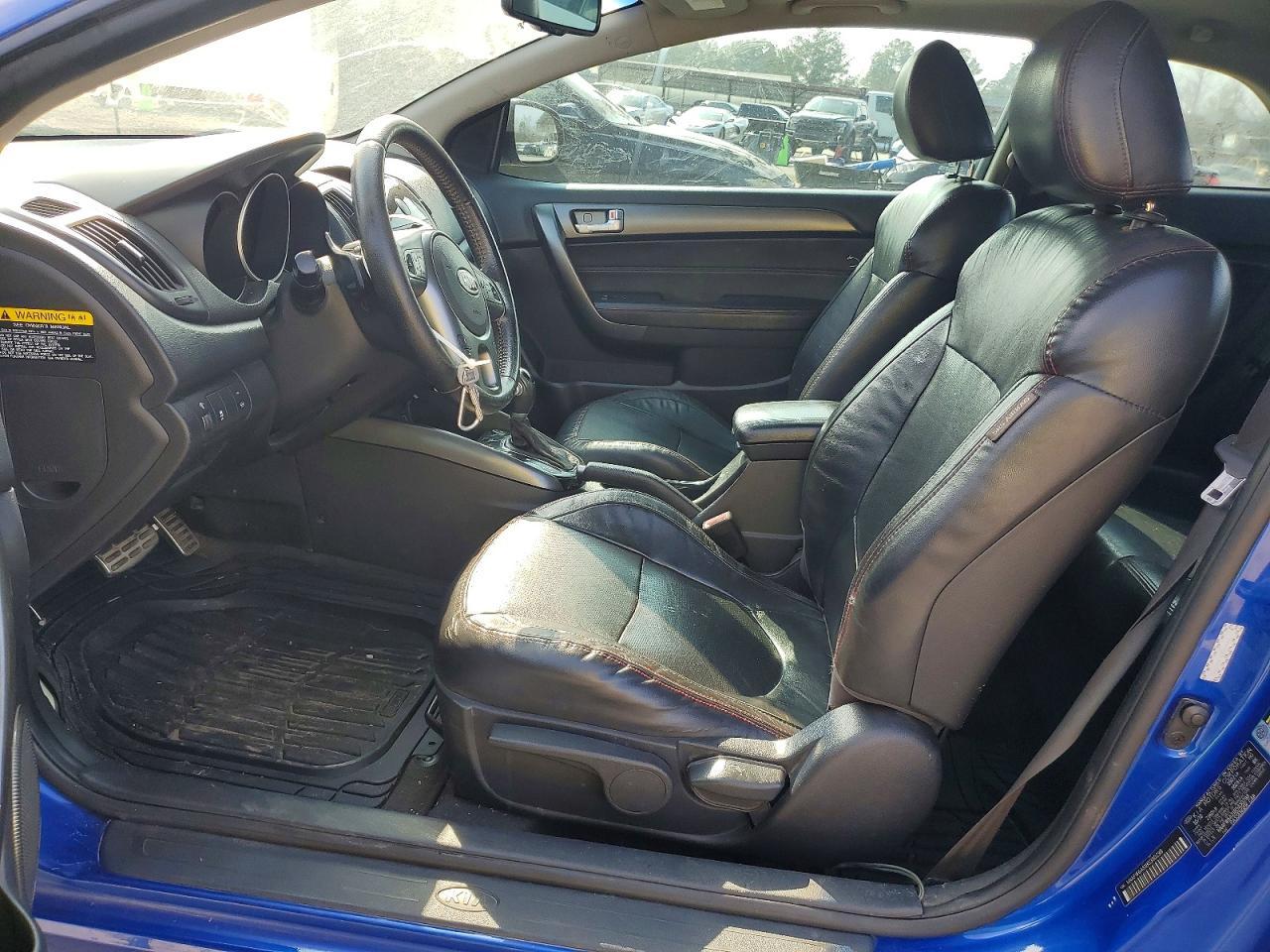 2011 KIA Forte sx