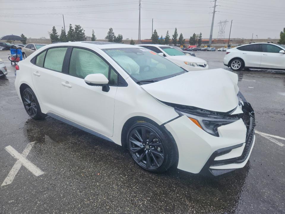 2025 Toyota Corolla Hybrid se