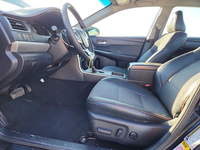 2015 Toyota Camry le
