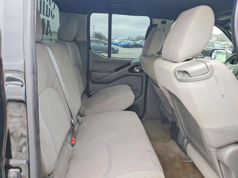 2011 Nissan Frontier s