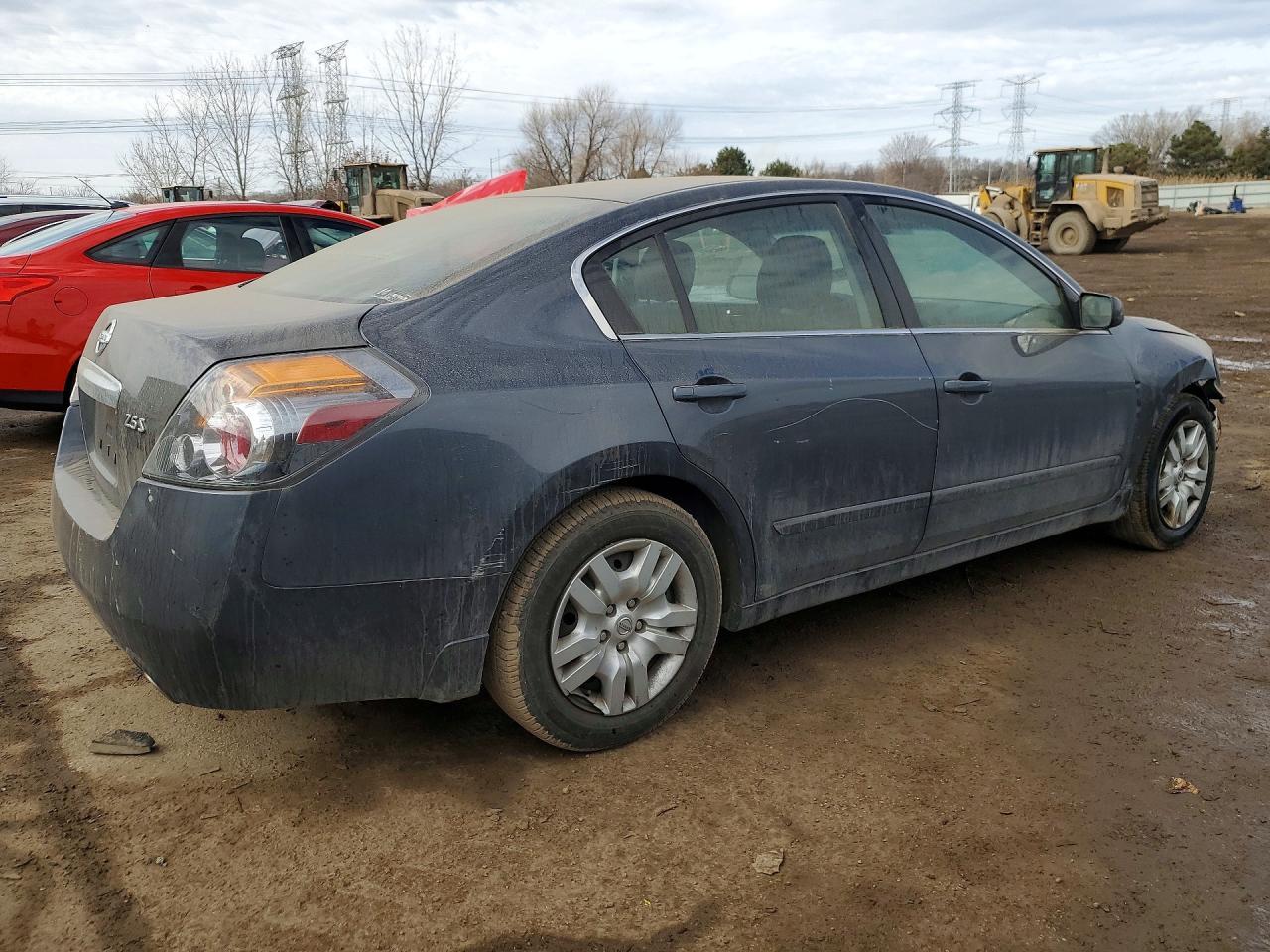 2010 Nissan Altima Base