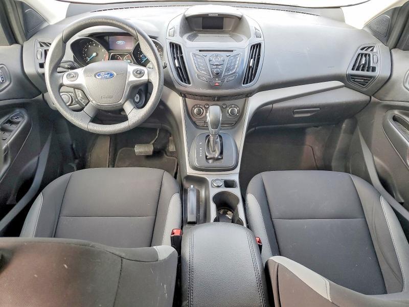 2015 Ford Escape s