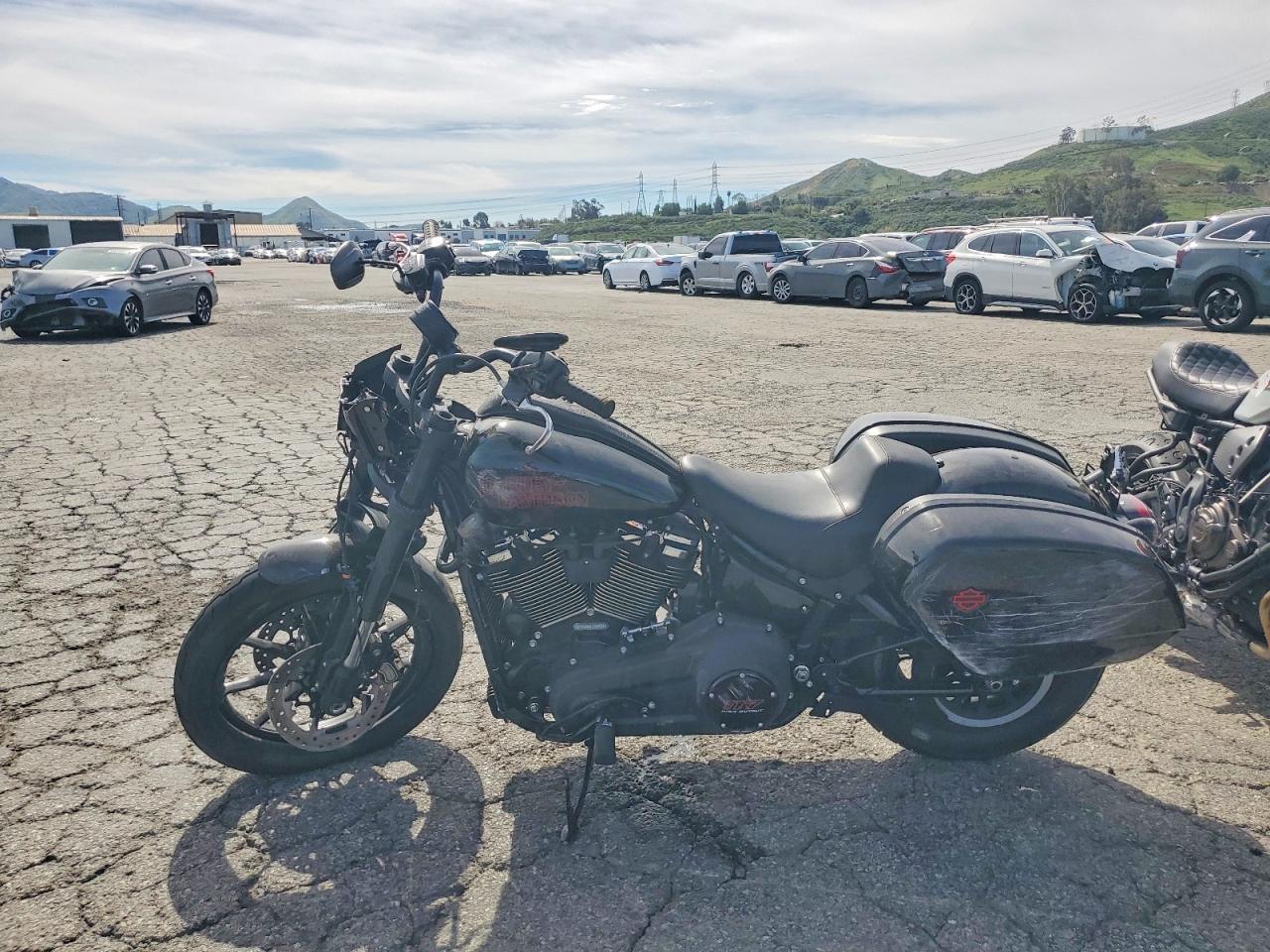 2025 Harley-Davidson Fxlrst