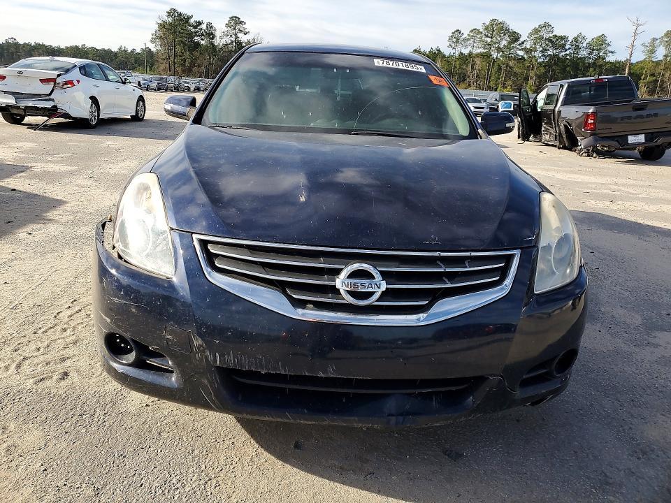 2010 Nissan Altima sr