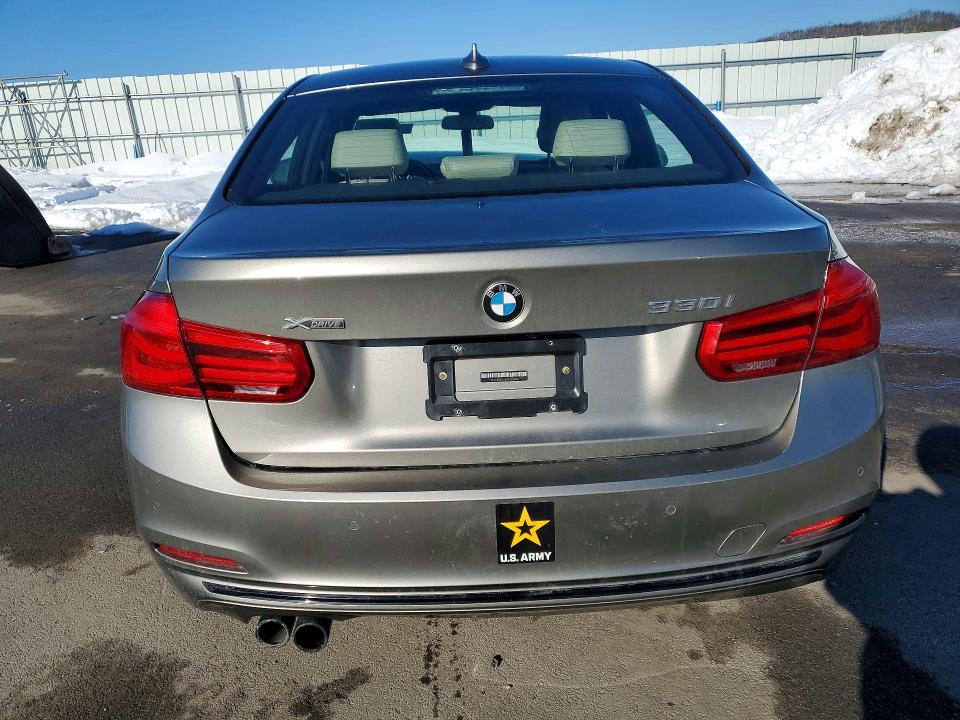 2017 BMW 330 xi