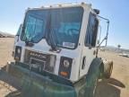 2005 Mack 600 MR600
