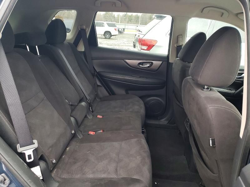 2015 Nissan Rogue sv