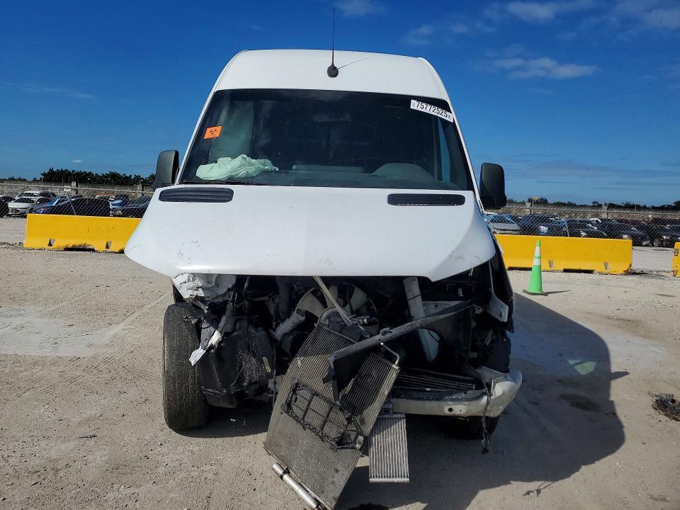 2021 Mercedes-Benz Sprinter 2500