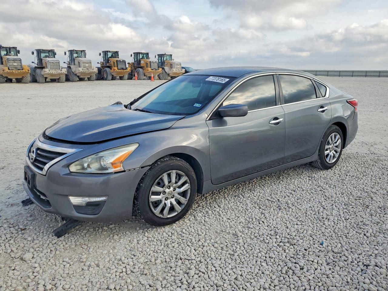 2015 Niss Altima