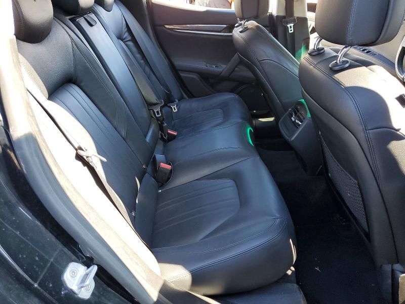 2015 Maserati Ghibli