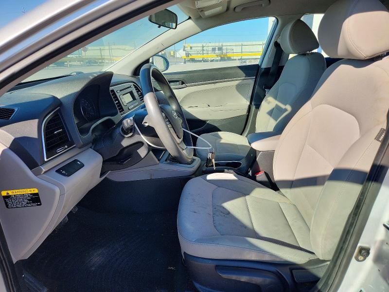 2018 Hyundai Elantra se