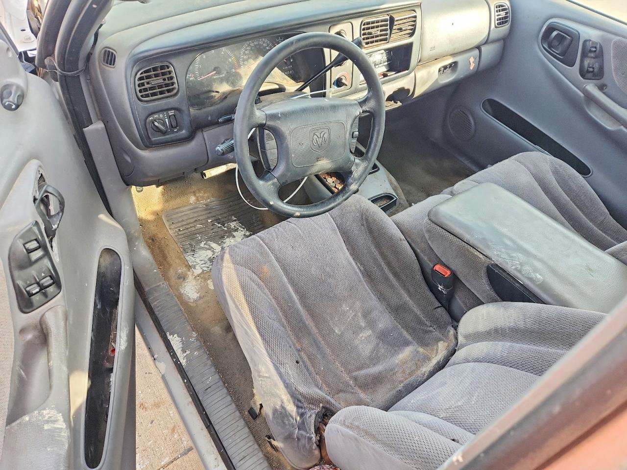 2000 Dodge Dakota