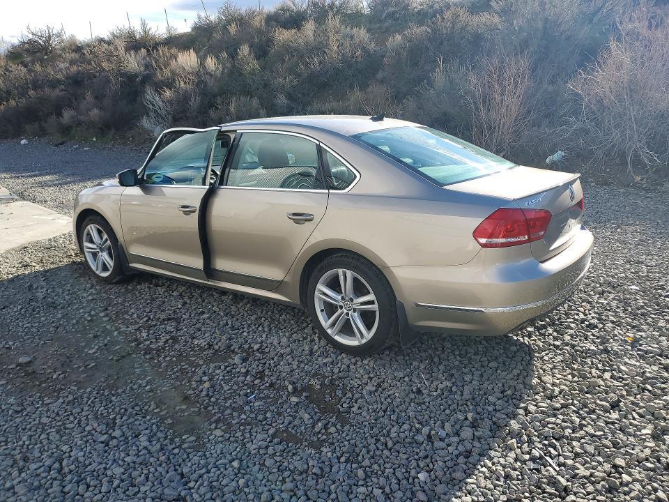 2015 Volkswagen Passat sel