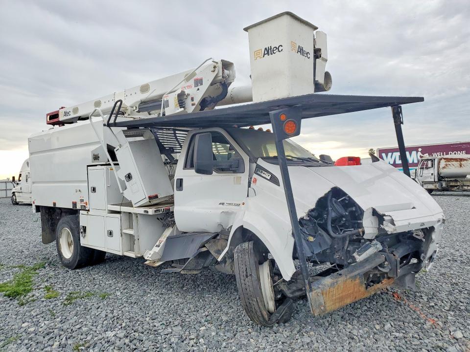 2022 Ford F750 Super Duty Forestry Bucket Truck