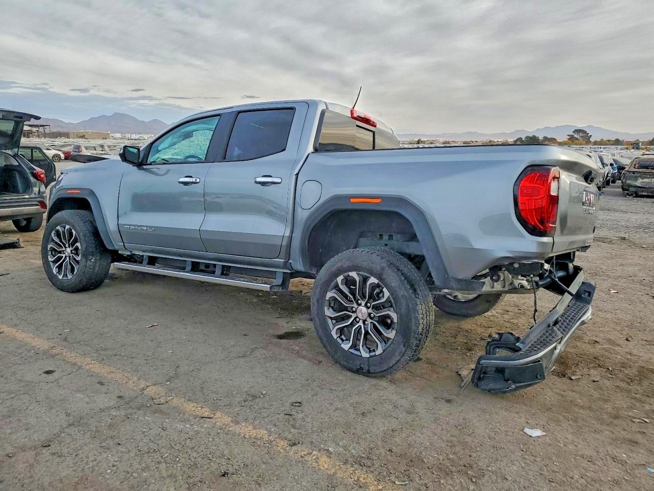 2024 GMC Canyon Denali
