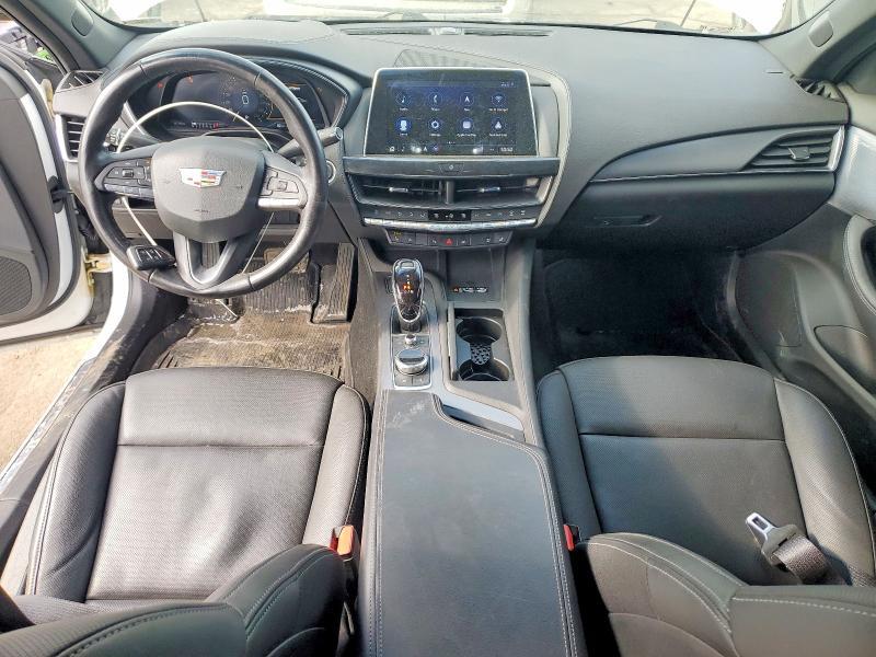 2023 Cadillac CT5 Luxury