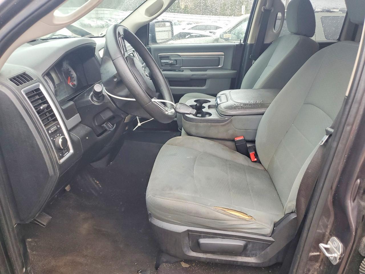 2015 Dodge Ram 1500 slt