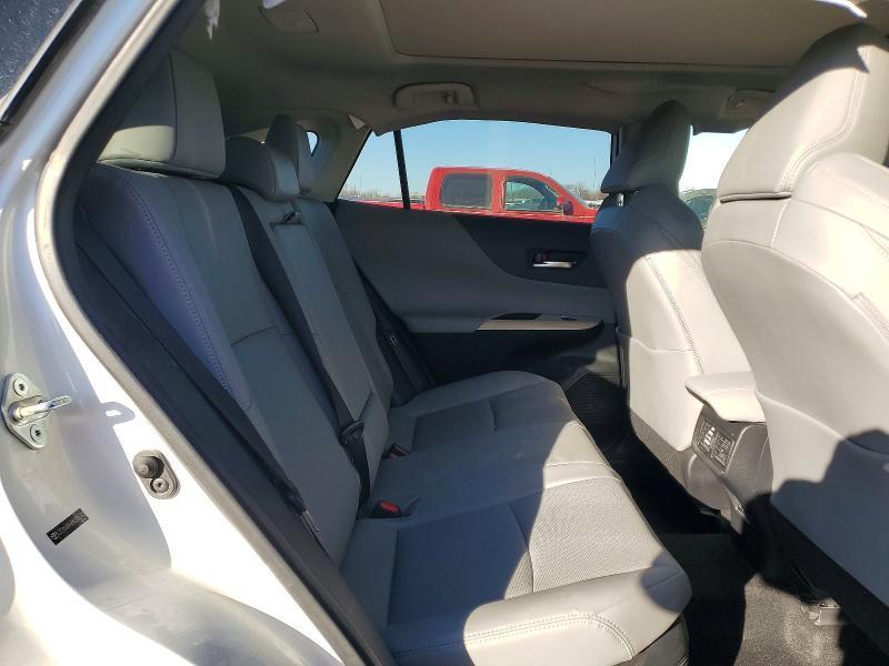 2021 Toyota Venza le