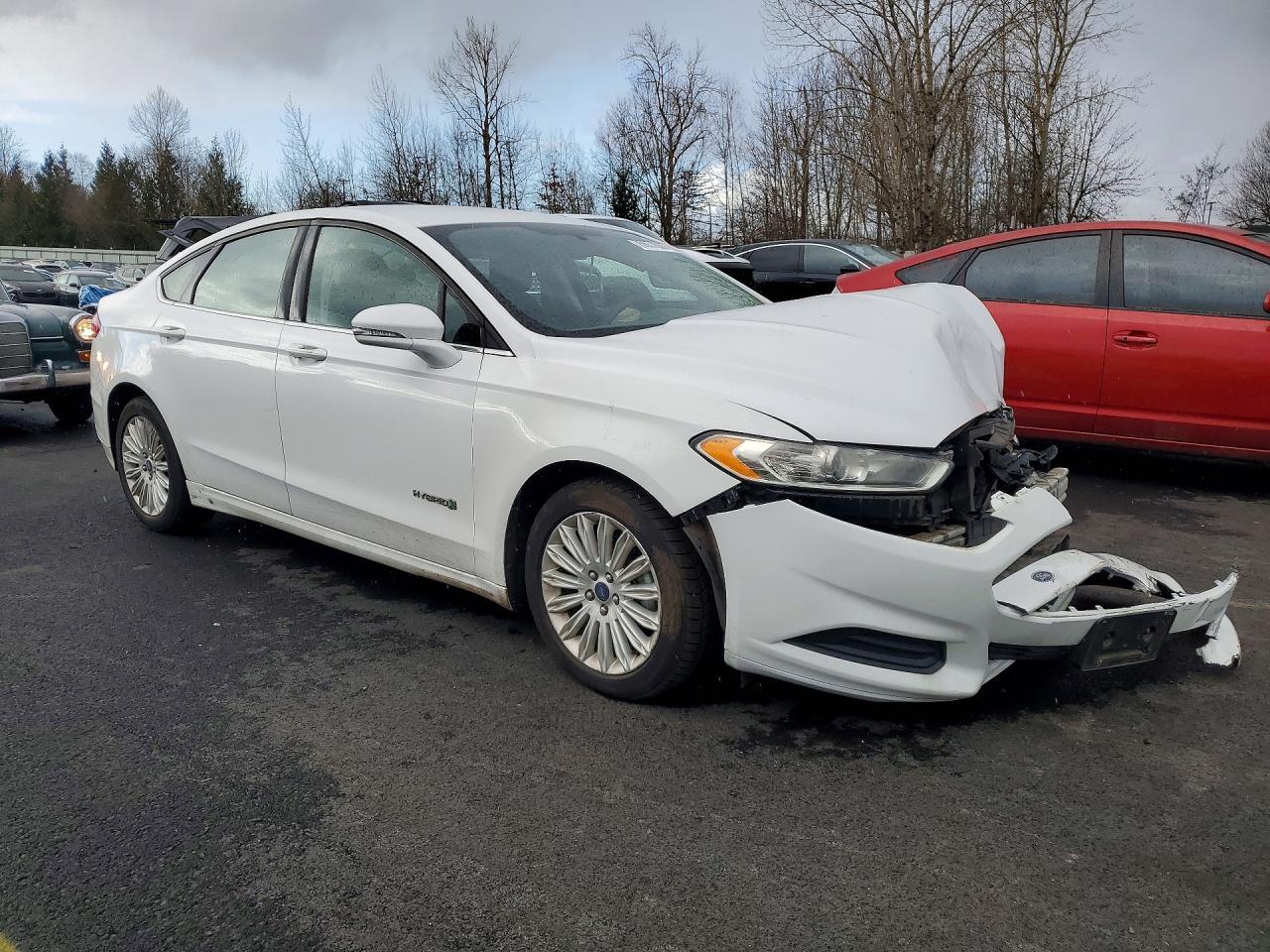 2015 Ford Fusion se Hybrid
