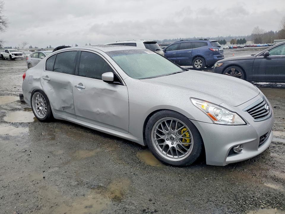 2011 Infiniti G37