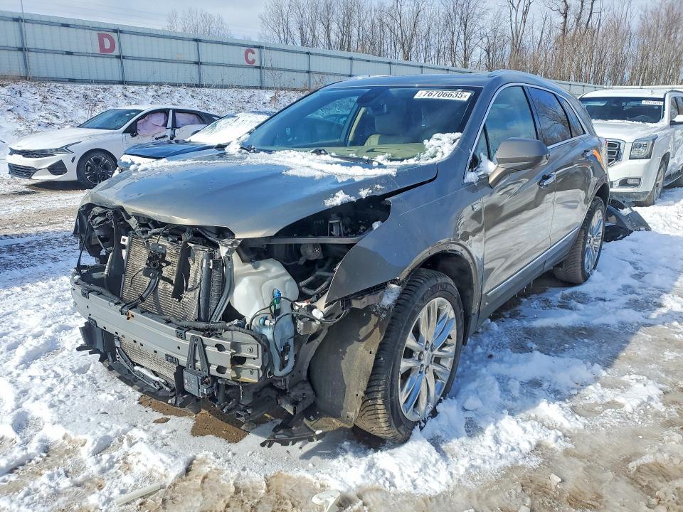 2019 Cadillac XT5 Platinum