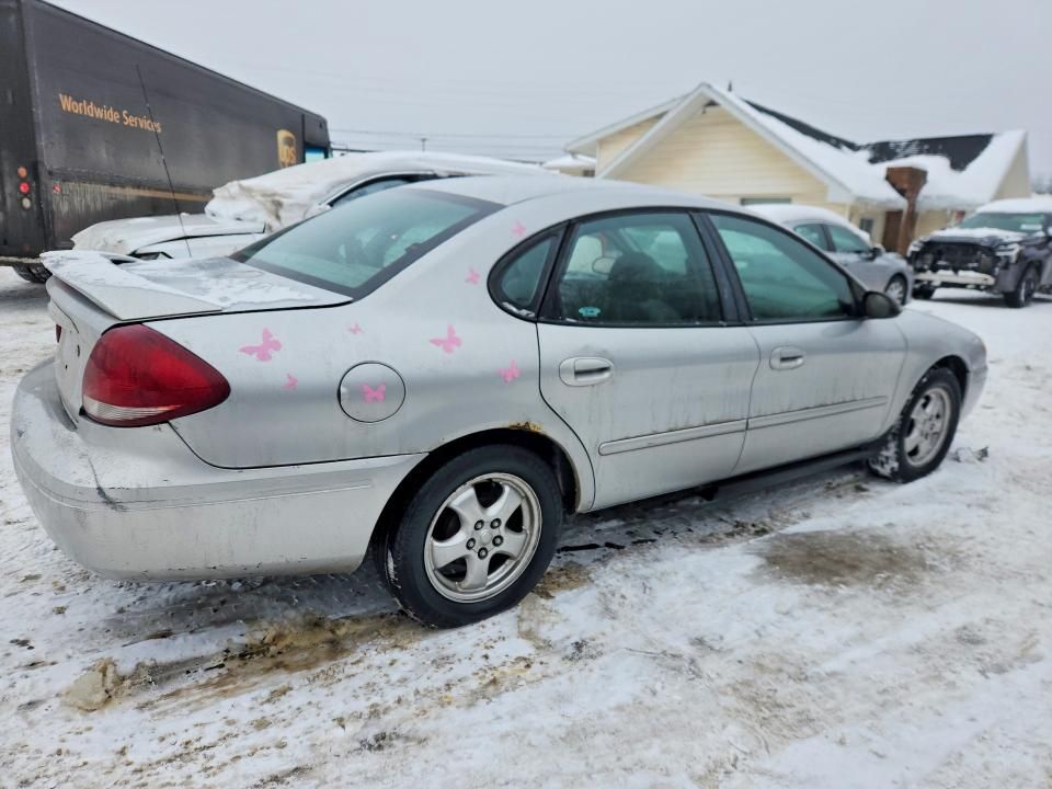 2005 Ford Taurus se