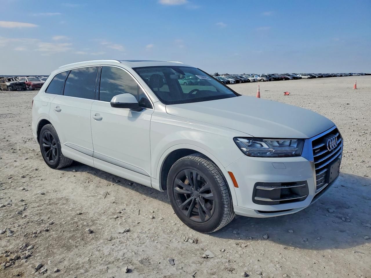 2017 Audi Q7 Premium Plus