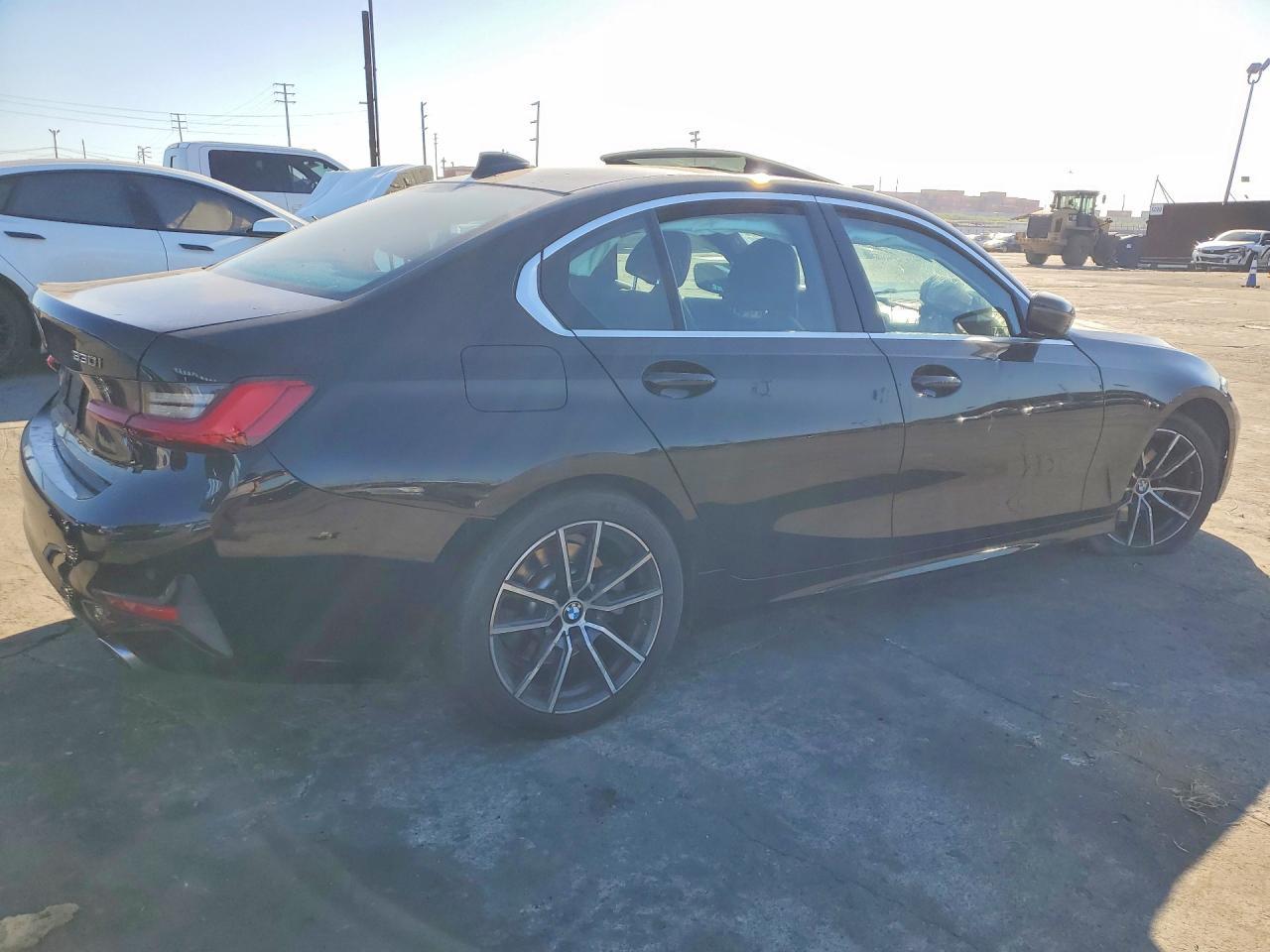 2020 BMW 330i