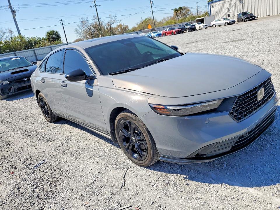 2025 Honda Accord se